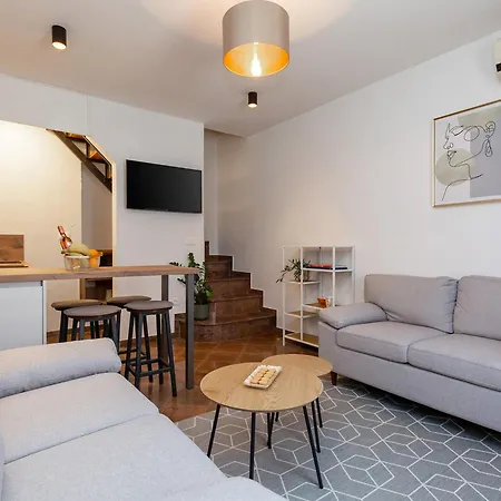 Апартаменты Casa Novak Center *